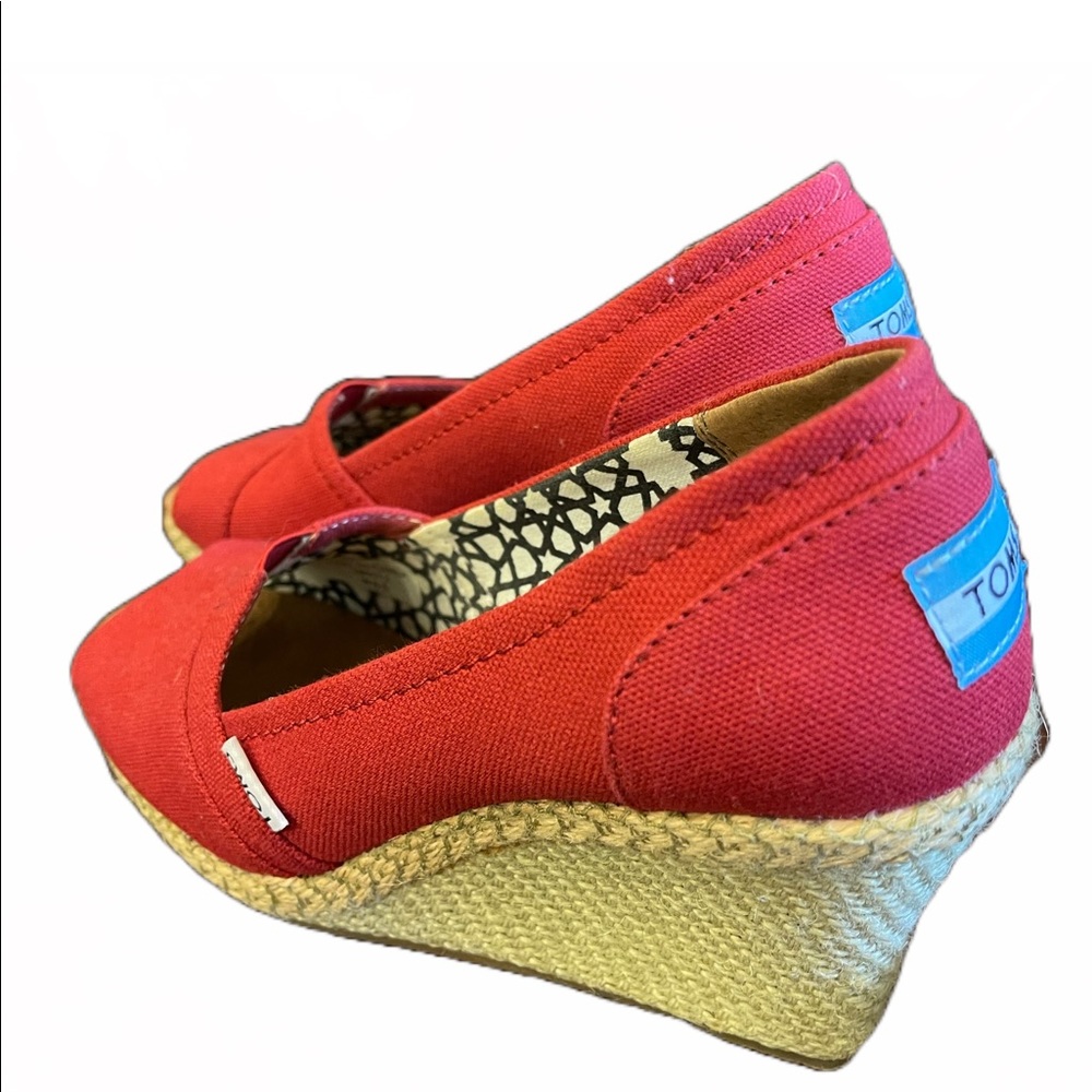 Toms Red Wedge Heels Sz 6.5W